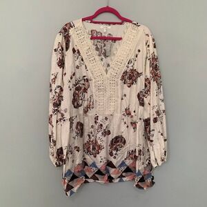 NEW Maurices lace and floral flowy long sleeve pullover shirt top blouse